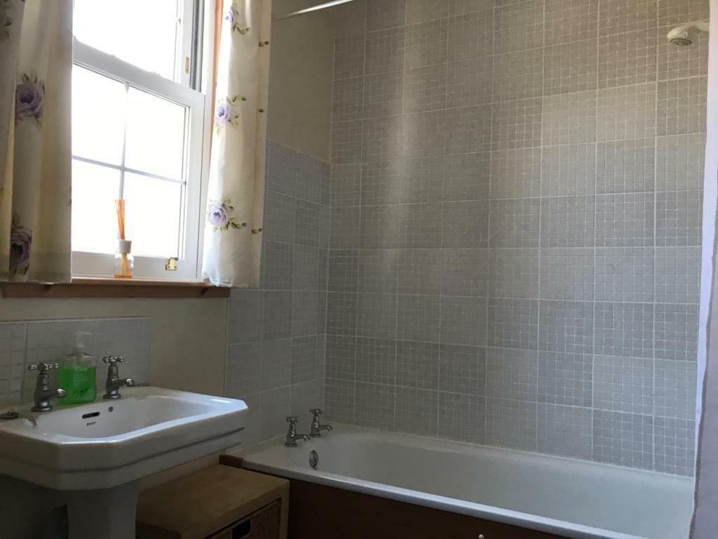 Valley View Cottage Morebattle Экстерьер фото